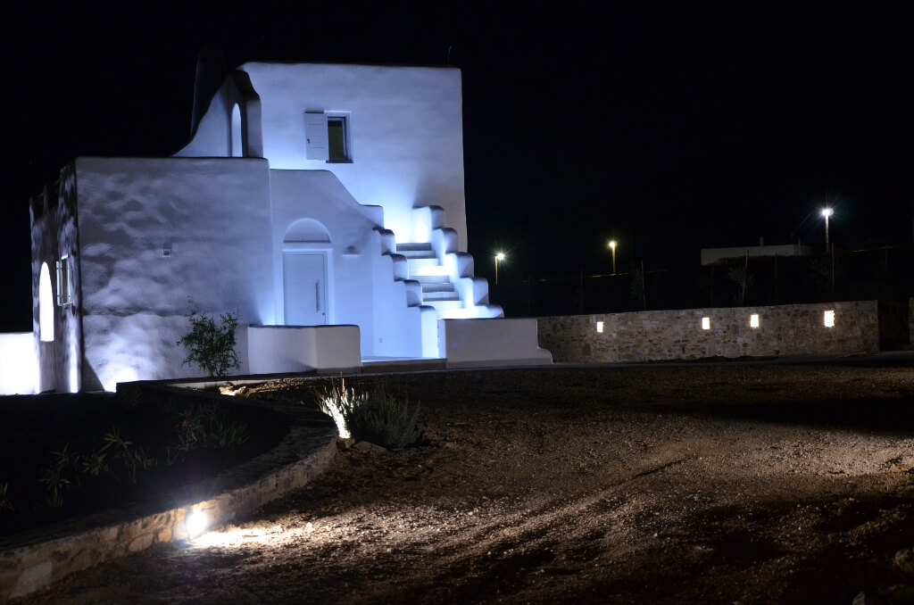 Villa LIMANI. Entrance area at night